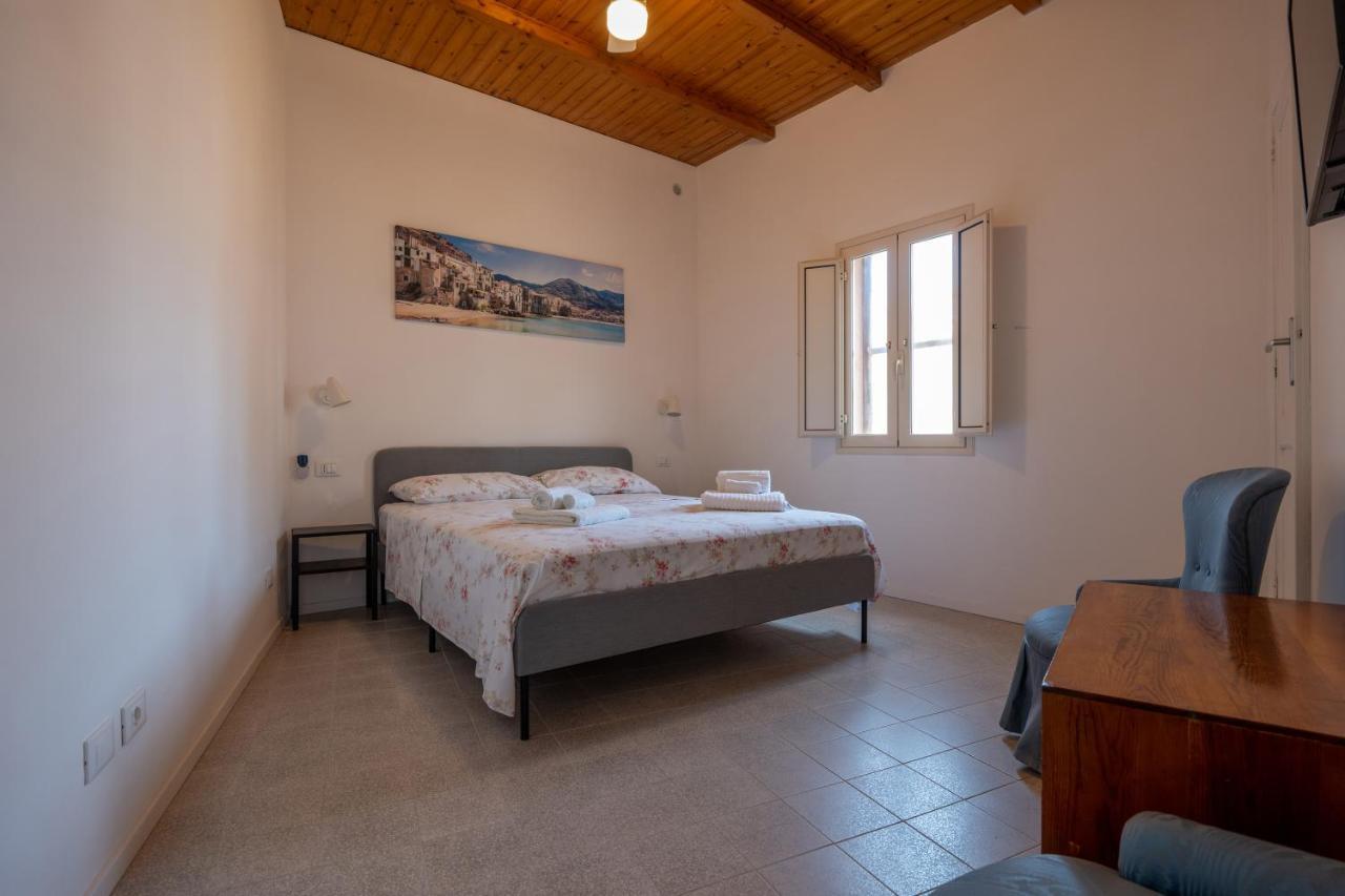 Lavatoioflats Casa Sul Mare E Sul Lavatoio Medievale A 切法卢 外观 照片
